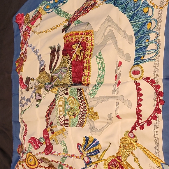 Vintage Hermes scarf - Picture 1 of 8